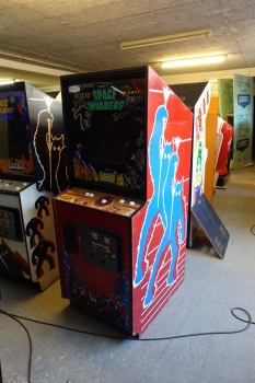 Midway Space Invaders Deluxe Arcade Videospielautomat - US Import