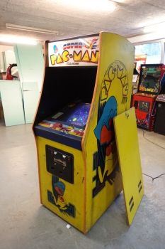 Midway Super Pac-Man Arcade