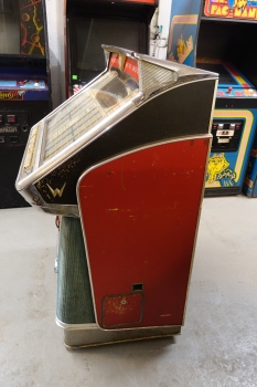Wurlitzer 2400 Musikbox Jukebox - US Import
