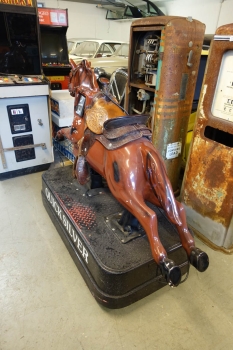 Preview: Quicksilver Horse Kiddie Ride US-Import