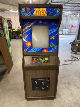 Nichibutsu Moon Alien Arcade Videospielautomat