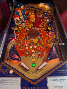 Bally Midway Fireball Classic Flipper Pinball