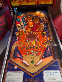 Bally Midway Fireball Classic Flipper Pinball