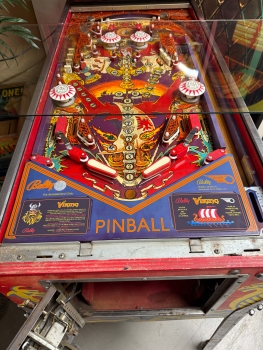 Bally Viking Flipper