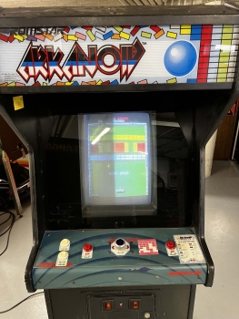 Romstar Arkanoid Arcade Videospielautomat