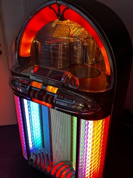 Wurlitzer 1100 Jukebox restauriert