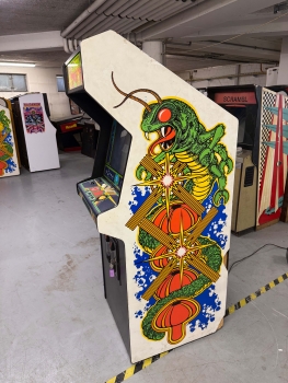 Preview: Atari Centipede Arcade Videospielautomat