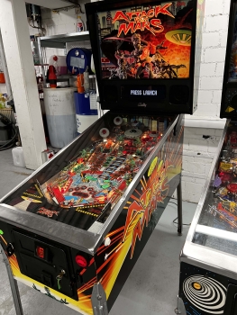 Bally Attack from Mars Flipper