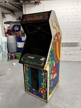 Atari Millipede Arcade
