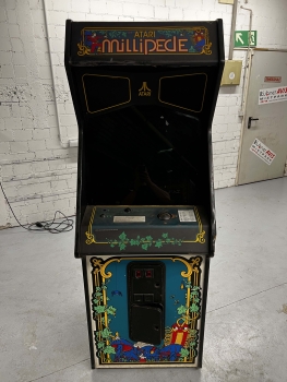 Atari Millipede Arcade