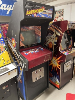 Ataria Asteroids Arcade