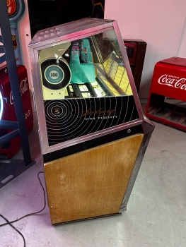 Preview: Seeburg L100 Jukebox