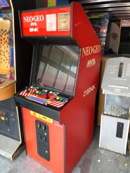 SNK Neo Geo MVS 2-Slot 121 in 1 Arcade Videospielautomat - US Import