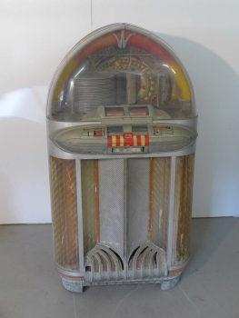 Wurlitzer 1100 Jukebox