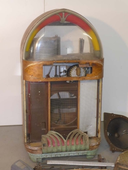 Wurlitzer 1100 Jukebox