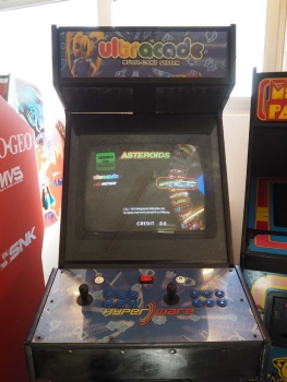 Hyperware Ultracade Multi-Game System Arcade Videospielautomat - US Import