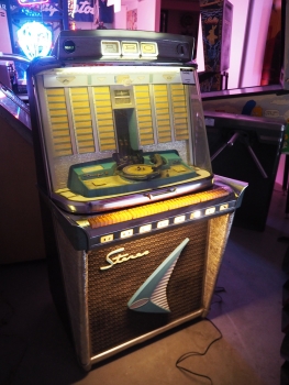 Rock-Ola 1478 Tempo 2-120 Jukebox - US Import