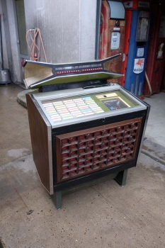 Ami Rowe Cadette de Luxe CD II CMM4 Violetta Jukebox Musikbox