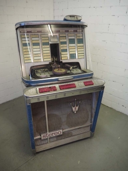 Rock-Ola 1496 Empress 120 Jukebox