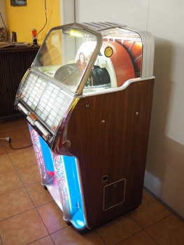 Wurlitzer 1800 Jukebox