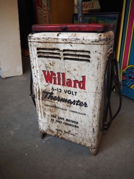 Willard Thermaster 6-12 Volt Battery Charger - US Import