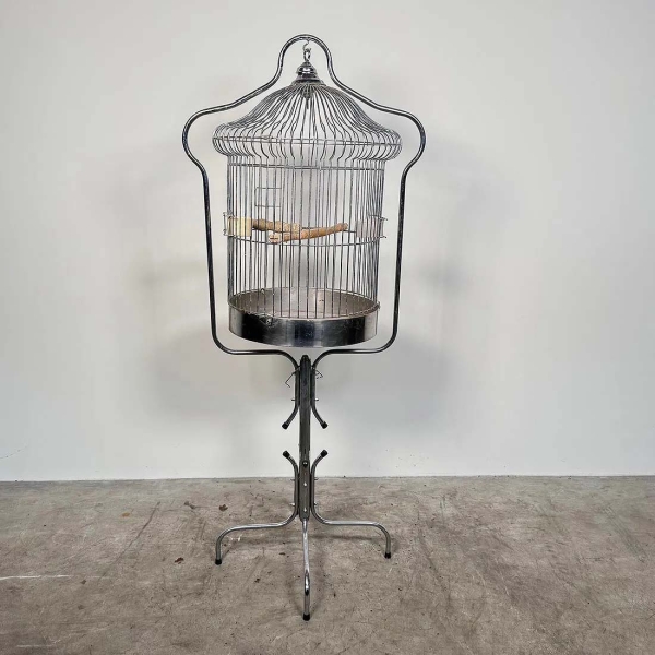 Vintage Vogelkäfig auf Ständer – „Tweetys Käfig“ inkl. Tweety