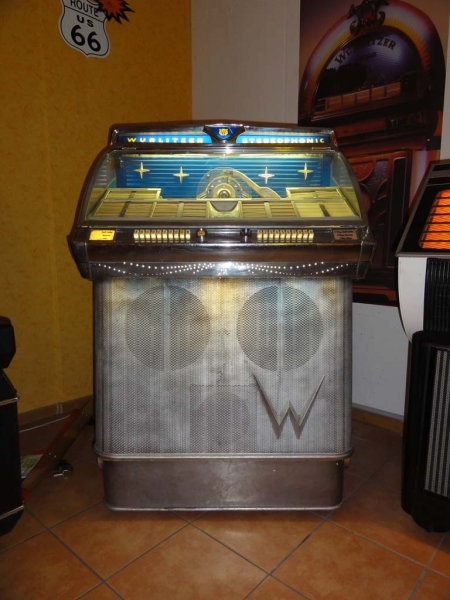 Wurlitzer 2310 Jukebox