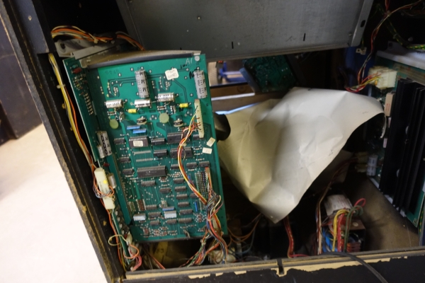 Midway Omega Race Arcade Videospielautomat - US Import