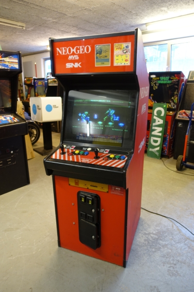 SNK Neo Geo MVS 2-Slot Arcade Videospielautomat - US Import
