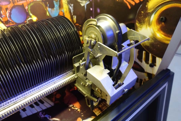 NSM City II mit Ortofon System Musikbox Jukebox