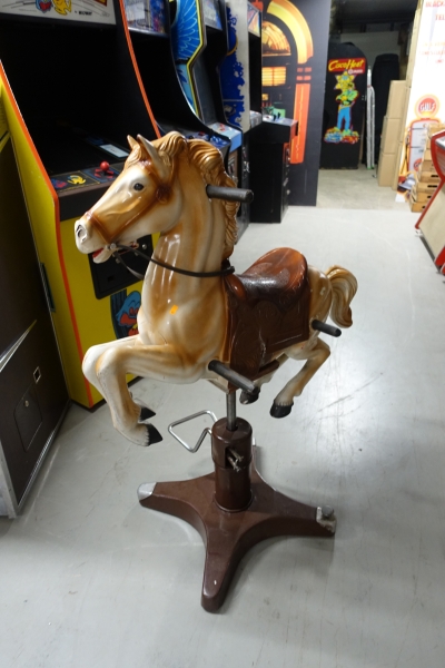 Child Kids Horse Barber Chair Friseurstuhl  - US Import