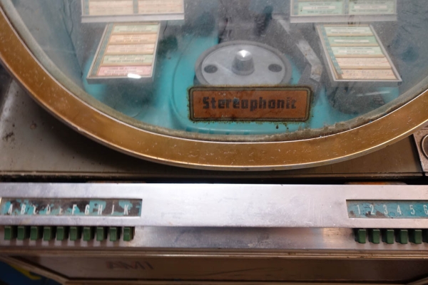 AMi Lyric 100-AS Stereophonic Jukebox US-Import