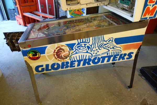 Bally Harlem Globe Trotters Pinball