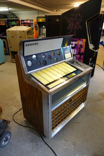 Rock-Ola 440 Jukebox - US Import