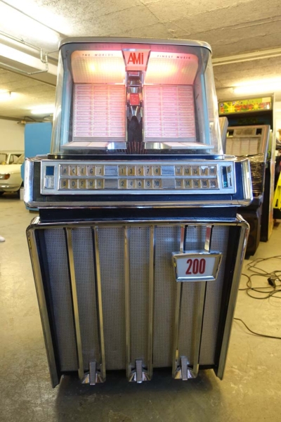 AMi J-200 Jukebox US-Import