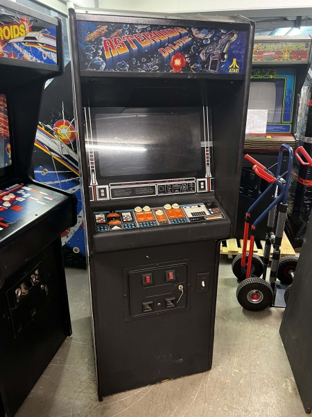 Atari Asteroids Deluxe Arcade Videospielautomat