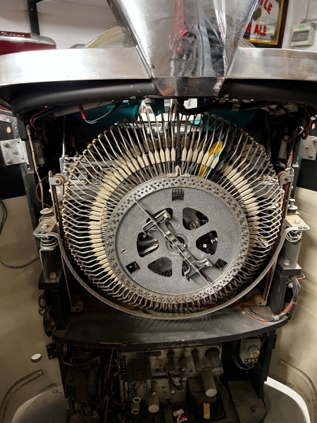 AMi Continental 2-100 Jukebox