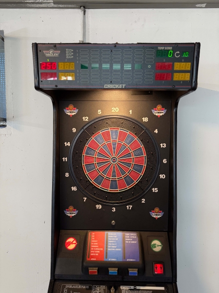 Löwen Dartautomat HB 8