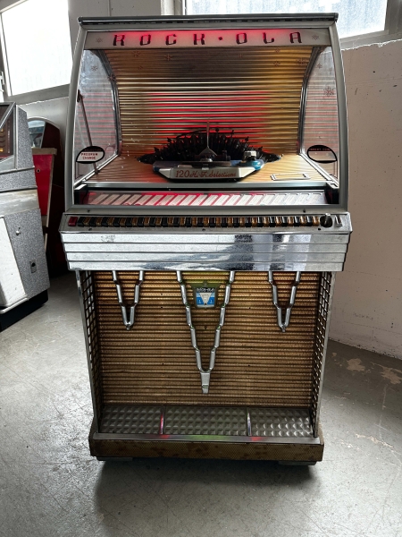 Rock-Ola 1454 Jukebox
