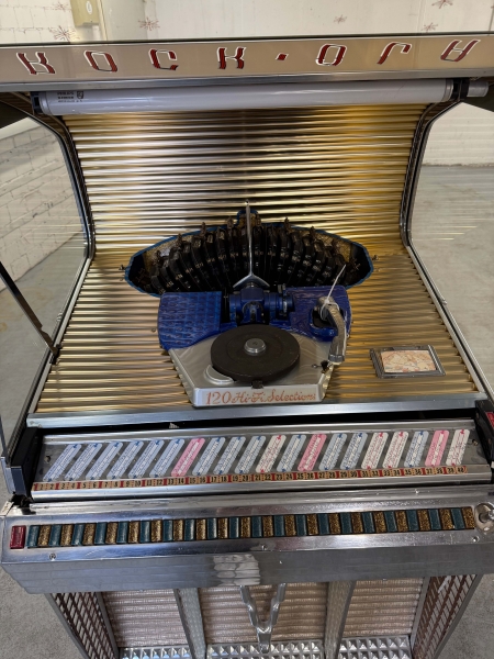 Rock-Ola 1454 Sammlerpaket – 2 Original Jukeboxen von 1956