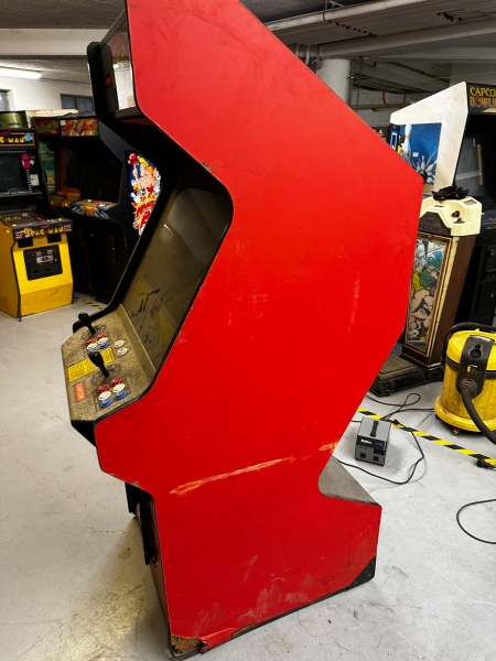 Capcom Street Fighter 2 Arcade Videospielautomat in 3 Koam K3 Z Shape Cab