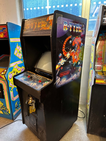 Nintendo R-Type Arcade Videospielautomat