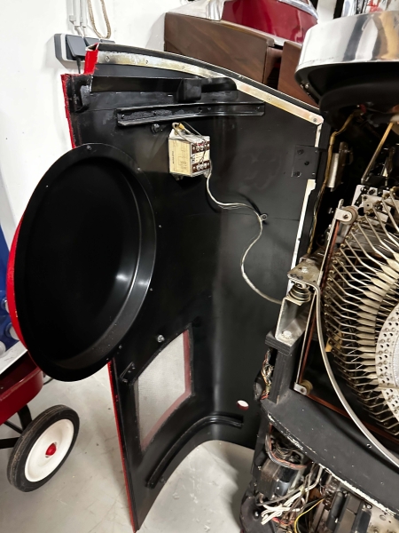 Ami Continental 2-100 Musikbox Jukebox