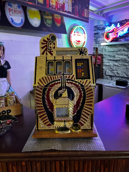 Mills Novelty Co. War Eagle Slot Machine Einarmiger Bandit