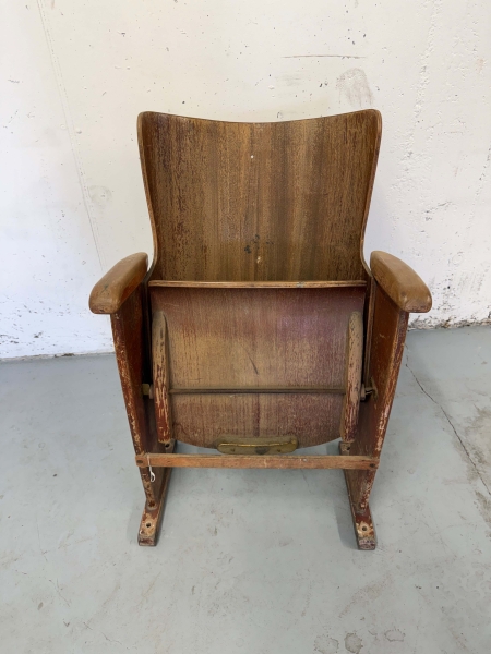 Alter Kino-/Theatersitz – Holz Klappsitz – Vintage Industrial