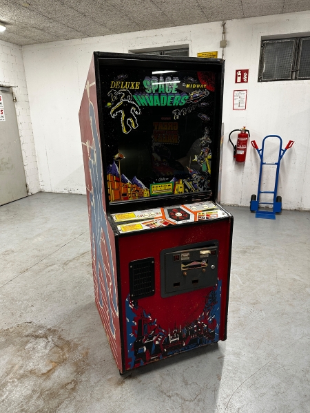 Midway Space Invaders Deluxe Arcade Videospielautomat
