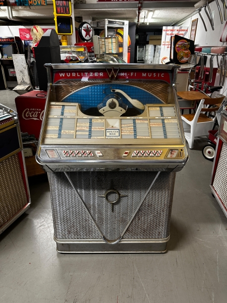 Wurlitzer 2410 Jukebox