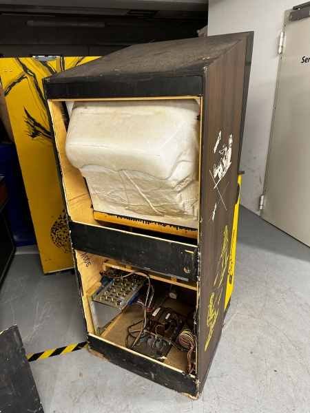 Geiger Infernal Challenge Arcade Videospielautomat