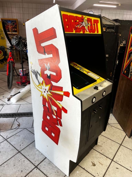 Atari Breakout Arcade Videospielautomat