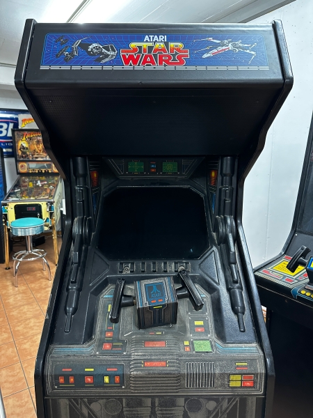 Atari Star Wars Upright Arcade Videospielautomat